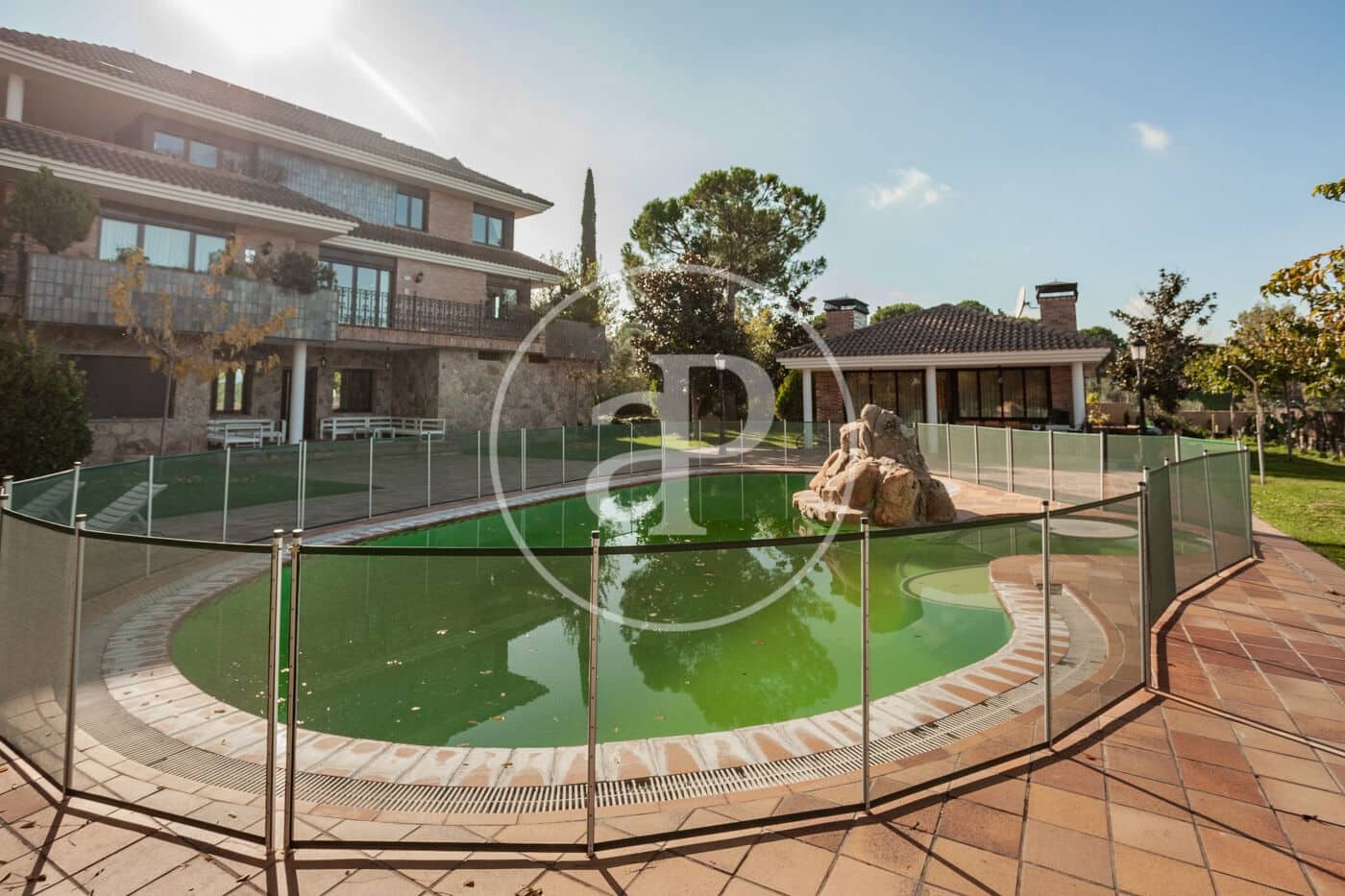 5 soveværelse Villa til salg i Pozuelo de Alarcon med swimmingpool - € 3.950.000 (Ref: 7922369)