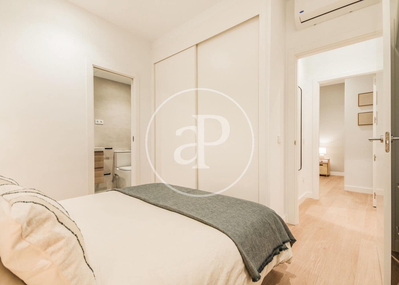 4 soveværelse Lejlighed til salg i Madrid by - € 1.395.000 (Ref: 8035315)