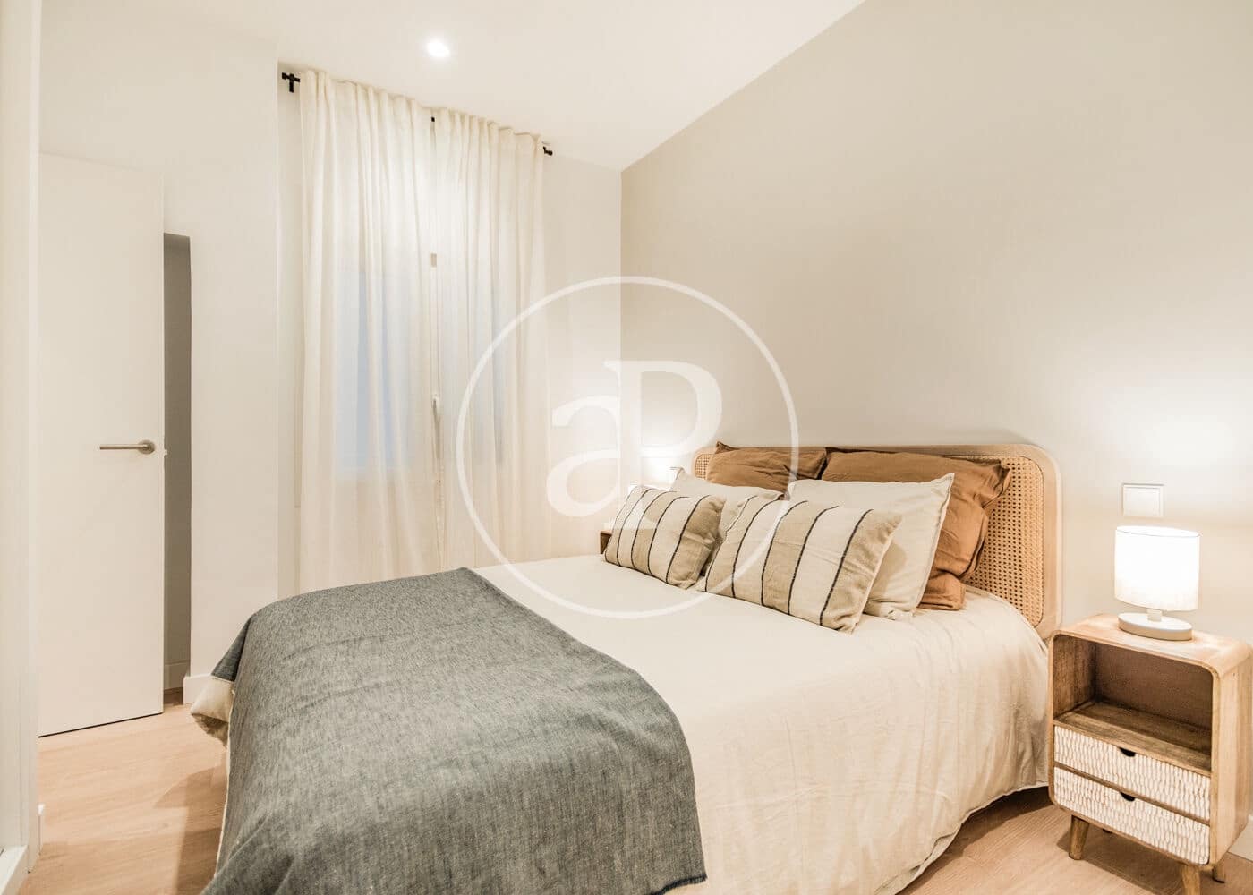 4 soveværelse Lejlighed til salg i Madrid by - € 1.395.000 (Ref: 8035315)