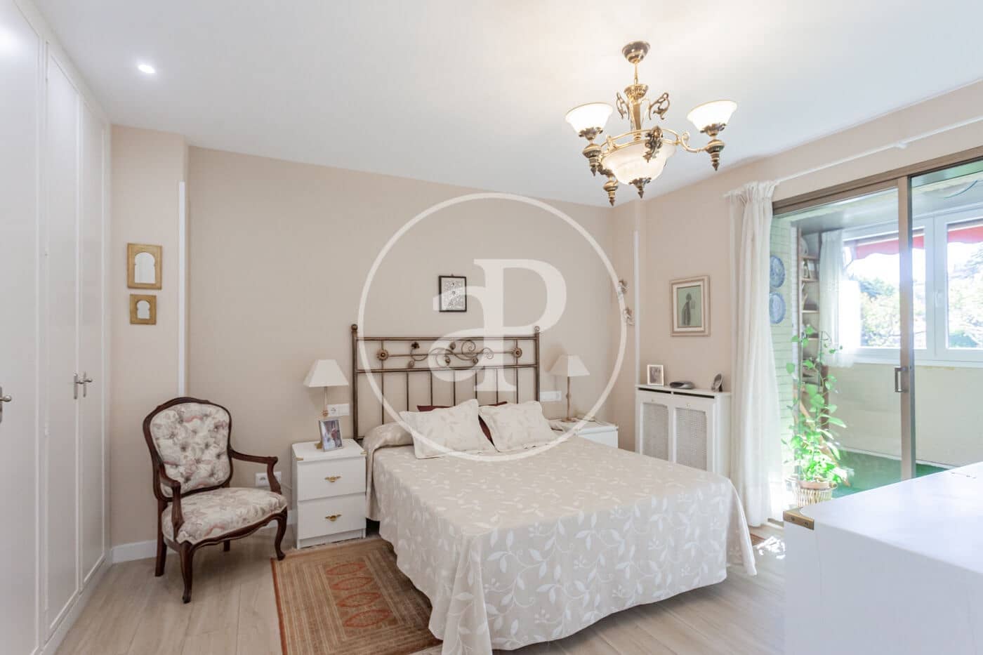 4 soveværelse Lejlighed til salg i Pozuelo de Alarcon med swimmingpool - € 990.000 (Ref: 8086566)