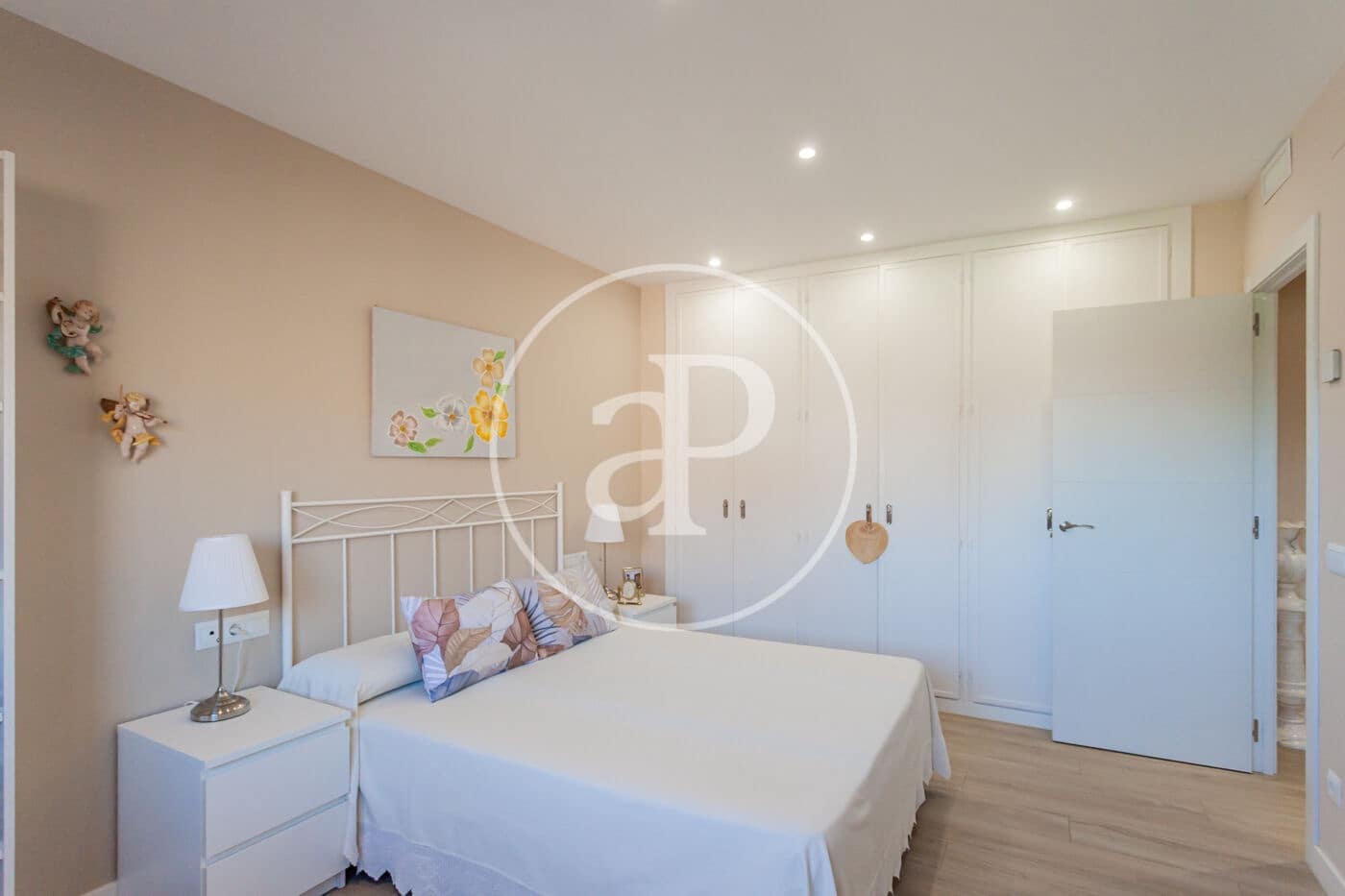 4 soveværelse Lejlighed til salg i Pozuelo de Alarcon med swimmingpool - € 990.000 (Ref: 8086566)