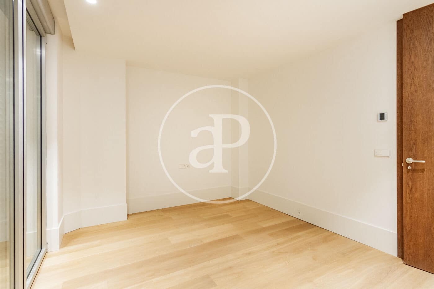 5 soverom Villa til salgs i Madrid by med svømmebasseng - € 3 600 000 (Ref: 8102907)