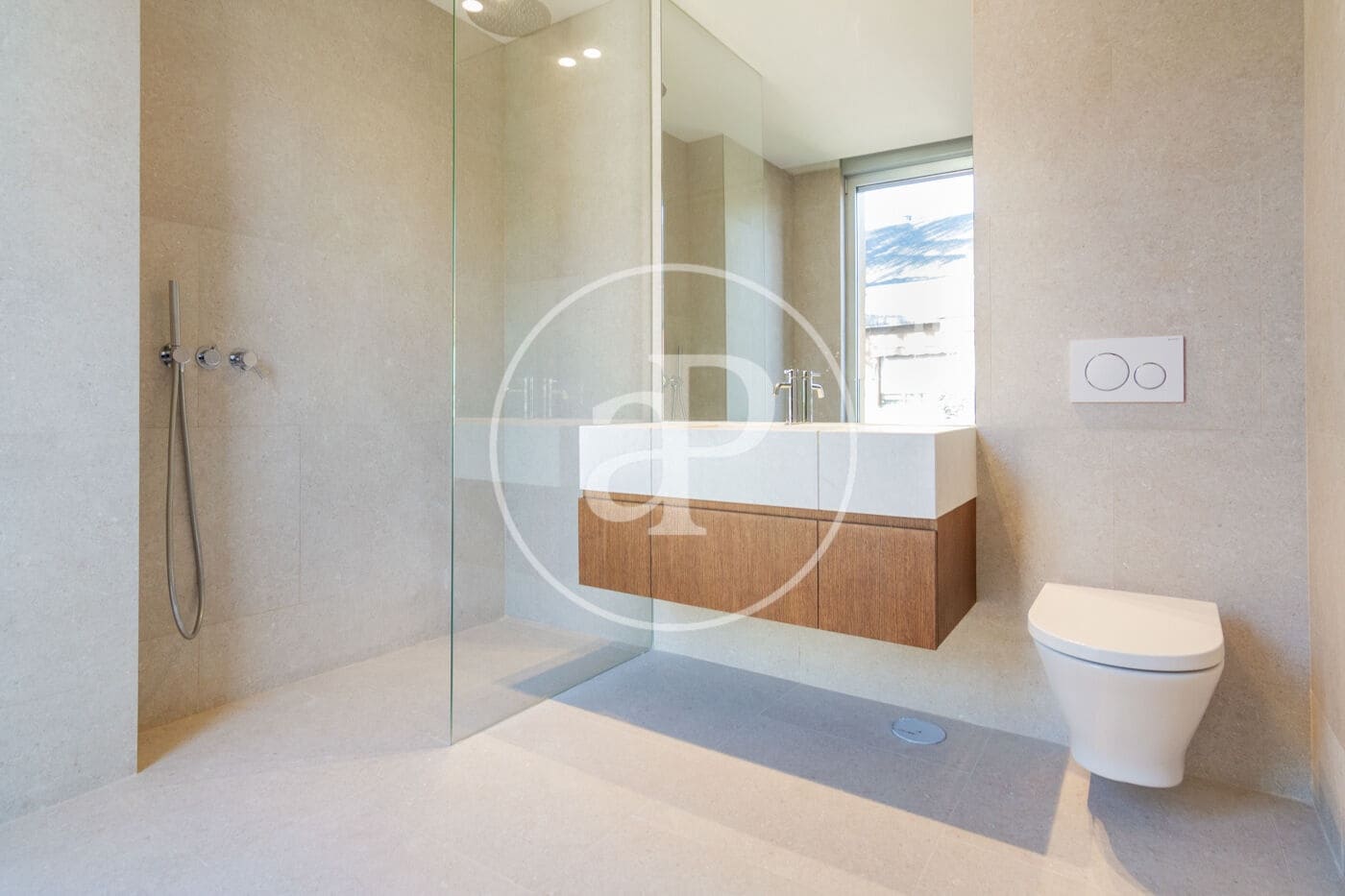 5 soverom Villa til salgs i Madrid by med svømmebasseng - € 3 600 000 (Ref: 8102907)