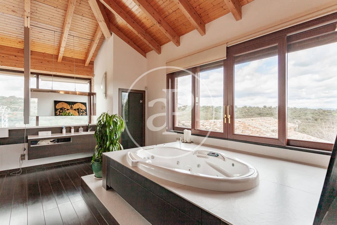 4 makuuhuone Huvila myytävänä paikassa San Sebastian de los Reyes mukana uima-altaan - 2 660 000 € (Ref: 8129044)