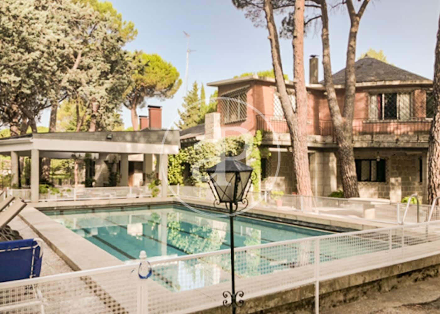 8 soveværelse Villa til salg i Torrelodones med swimmingpool - € 1.450.000 (Ref: 8147720)