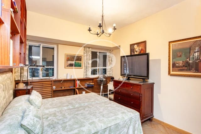 8 bedroom Villa for sale in Torrelodones with pool - € 1,450,000 (Ref: 8147720)