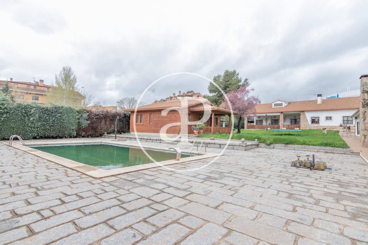 10 Zimmer Villa zu verkaufen in Madrid Stadt mit Pool - 2.500.000 € (Ref: 8151762)