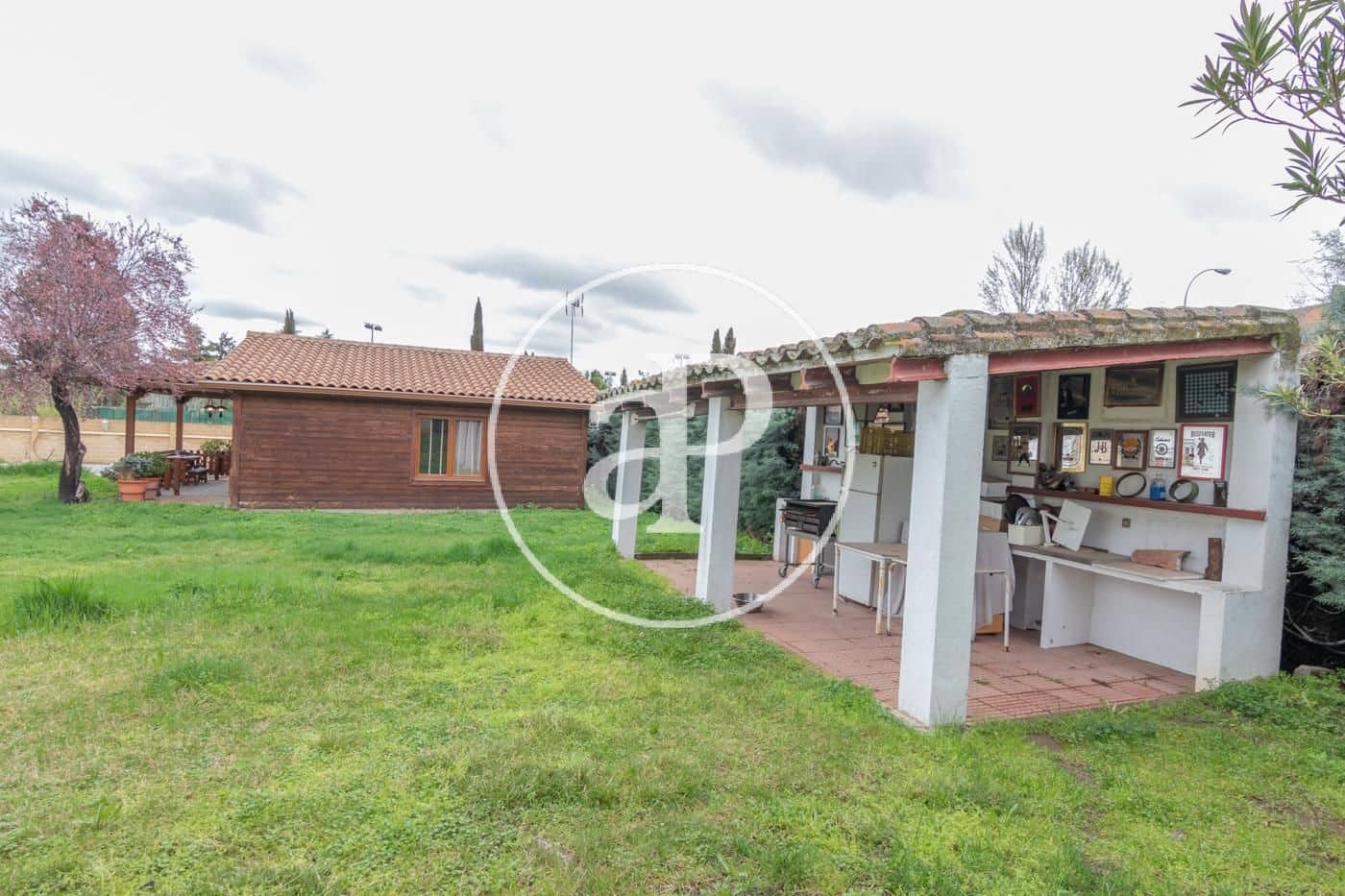 10 Zimmer Villa zu verkaufen in Madrid Stadt mit Pool - 2.500.000 € (Ref: 8151762)