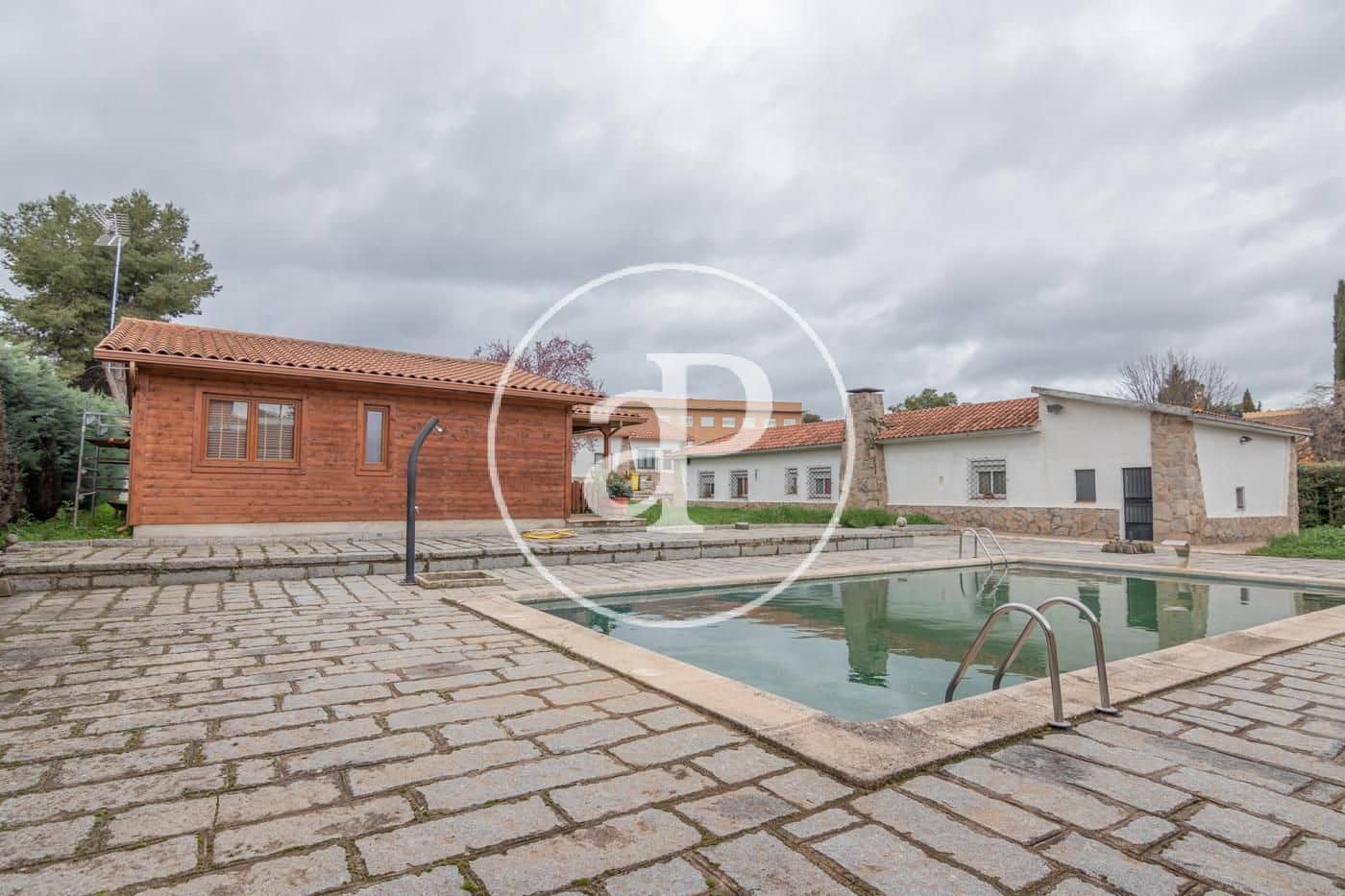 10 Zimmer Villa zu verkaufen in Madrid Stadt mit Pool - 2.500.000 € (Ref: 8151762)