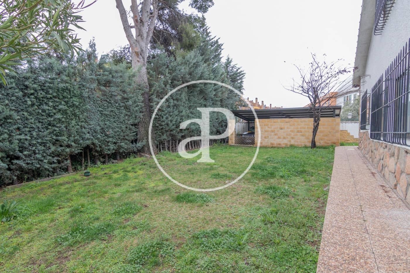 10 Zimmer Villa zu verkaufen in Madrid Stadt mit Pool - 2.500.000 € (Ref: 8151762)