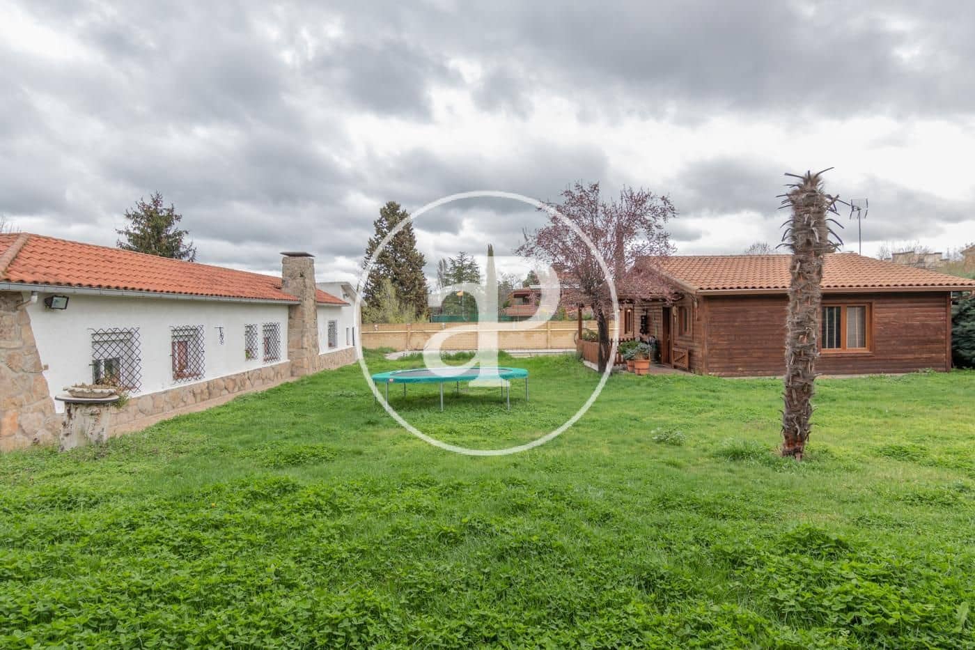 10 Zimmer Villa zu verkaufen in Madrid Stadt mit Pool - 2.500.000 € (Ref: 8151762)