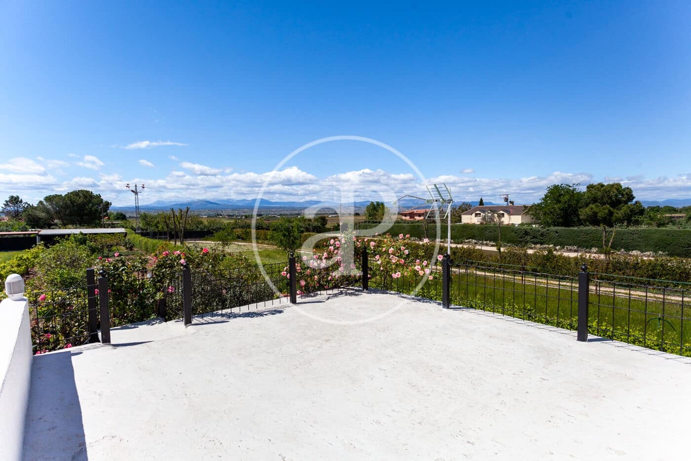 5 soveværelse Villa til salg i Fuente el Saz de Jarama med swimmingpool - € 1.350.000 (Ref: 8174225)