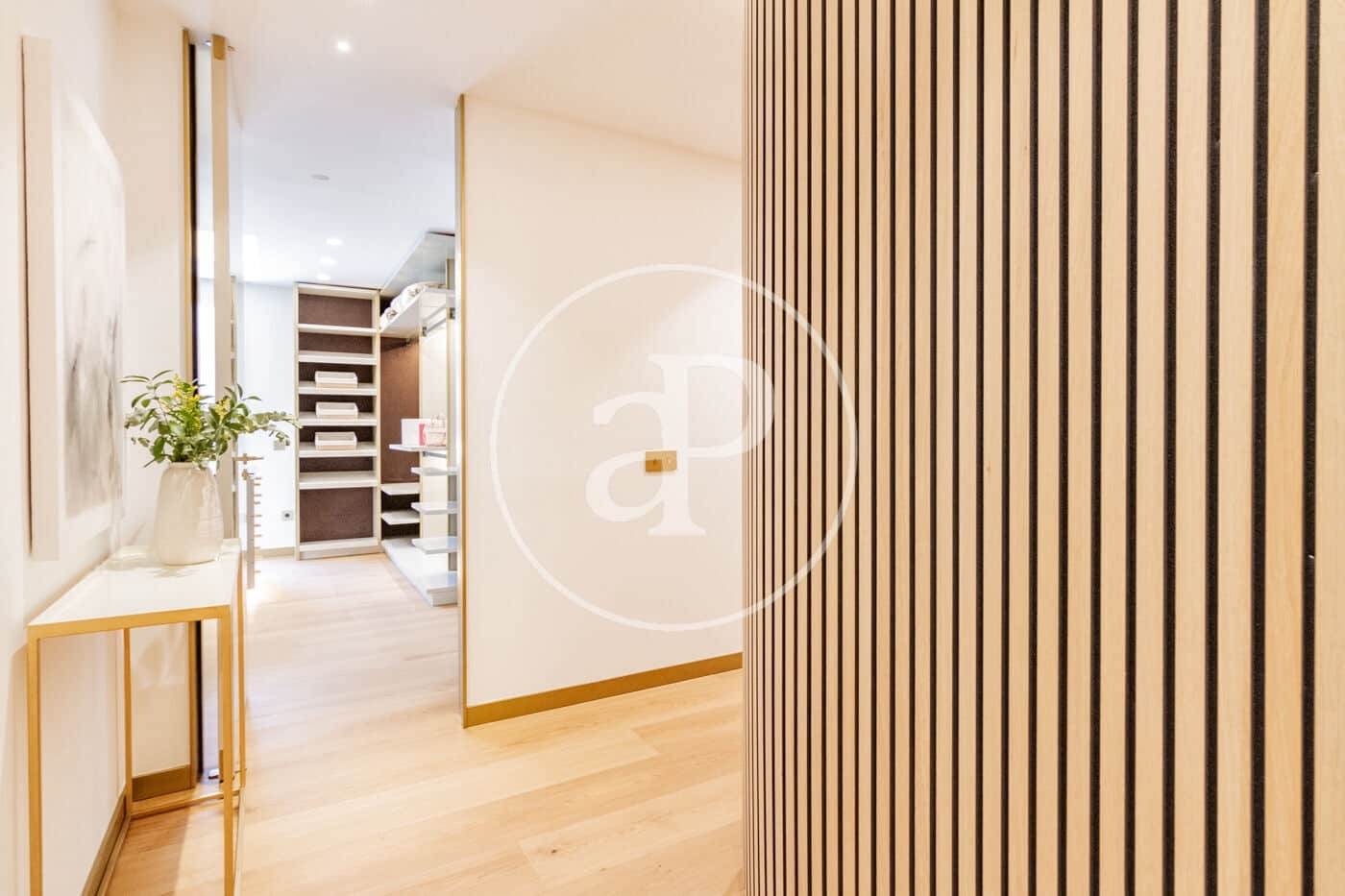 5 soveværelse Lejlighed til salg i Madrid by - € 3.600.000 (Ref: 8198938)