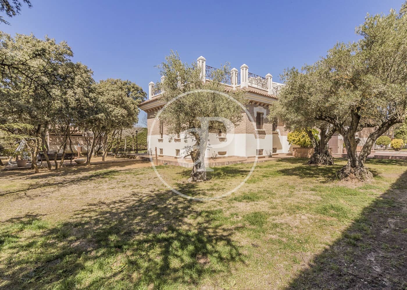 7 soveværelse Villa til salg i Nuevo Baztan med swimmingpool - € 2.180.000 (Ref: 8201306)