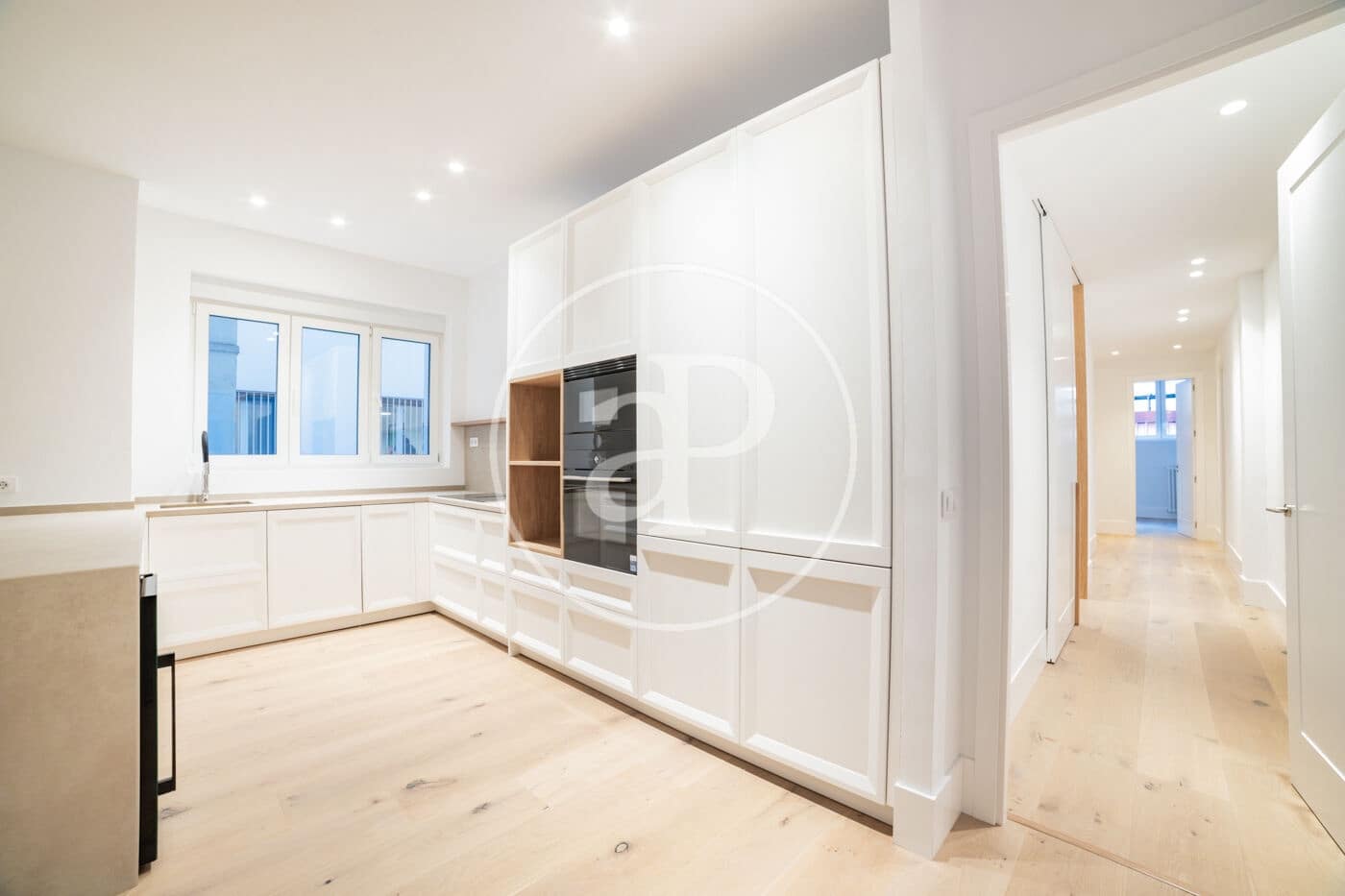 4 bedroom Apartment for sale in Madrid city - € 2,800,000 (Ref: 8222195)