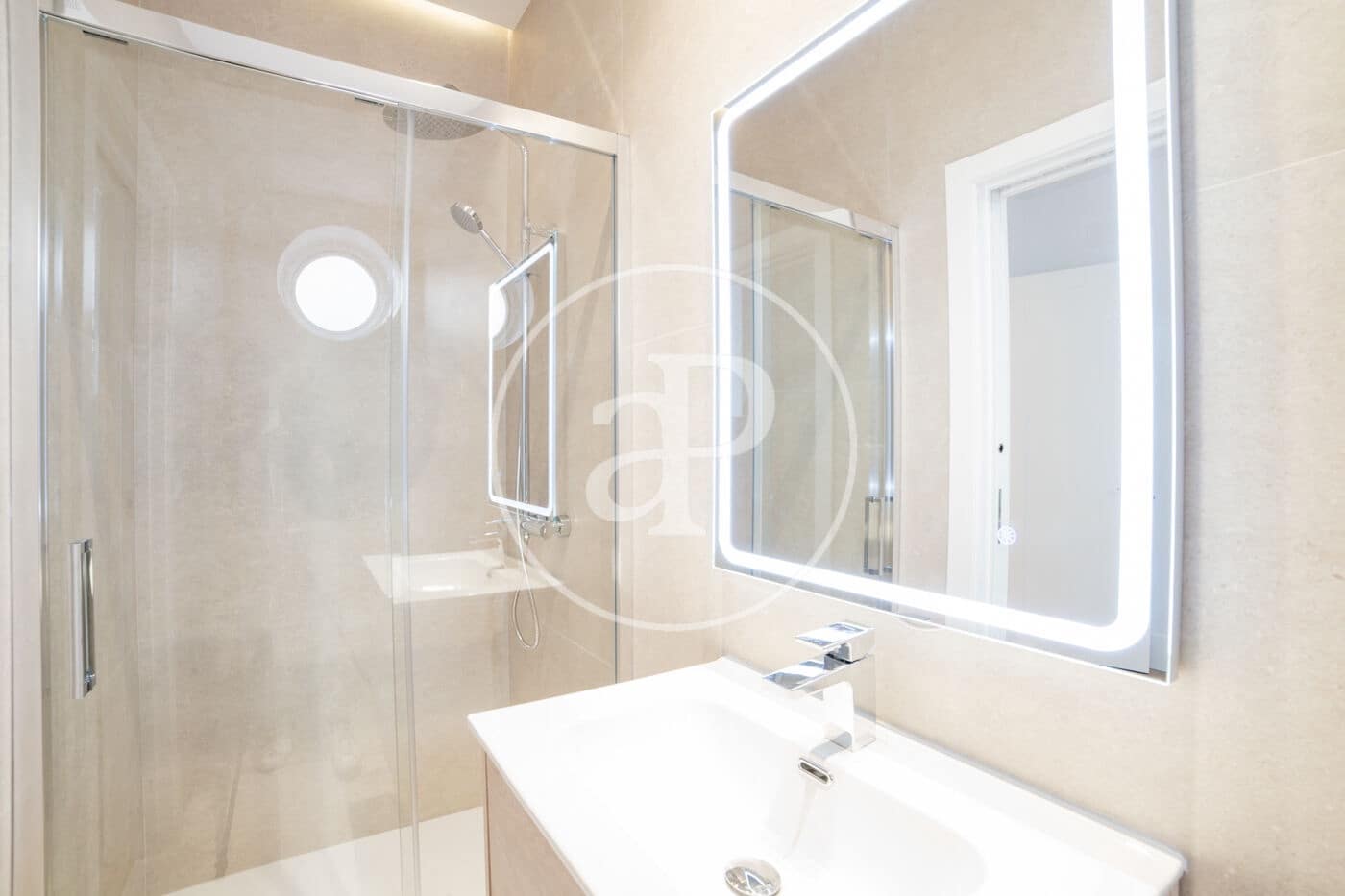 4 bedroom Apartment for sale in Madrid city - € 2,800,000 (Ref: 8222195)