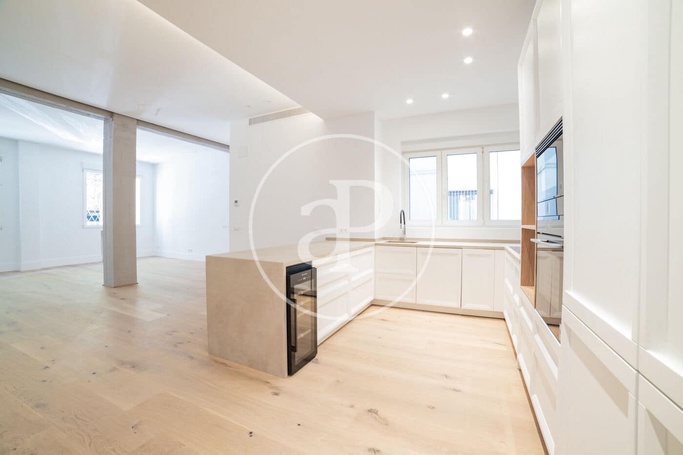 4 bedroom Apartment for sale in Madrid city - € 2,800,000 (Ref: 8222195)