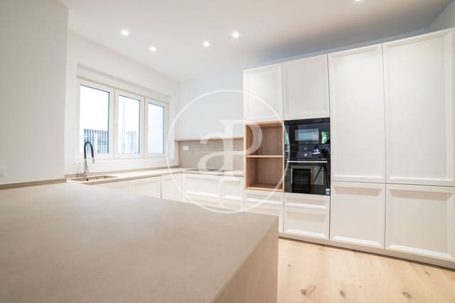 4 slaapkamer Appartement te koop in Castellana, Madrid stad - € 2.800.000 (Ref: 8222195)