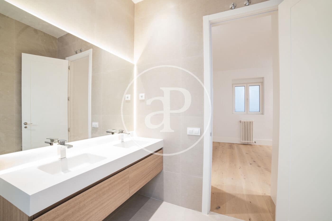 4 bedroom Apartment for sale in Madrid city - € 2,800,000 (Ref: 8222195)