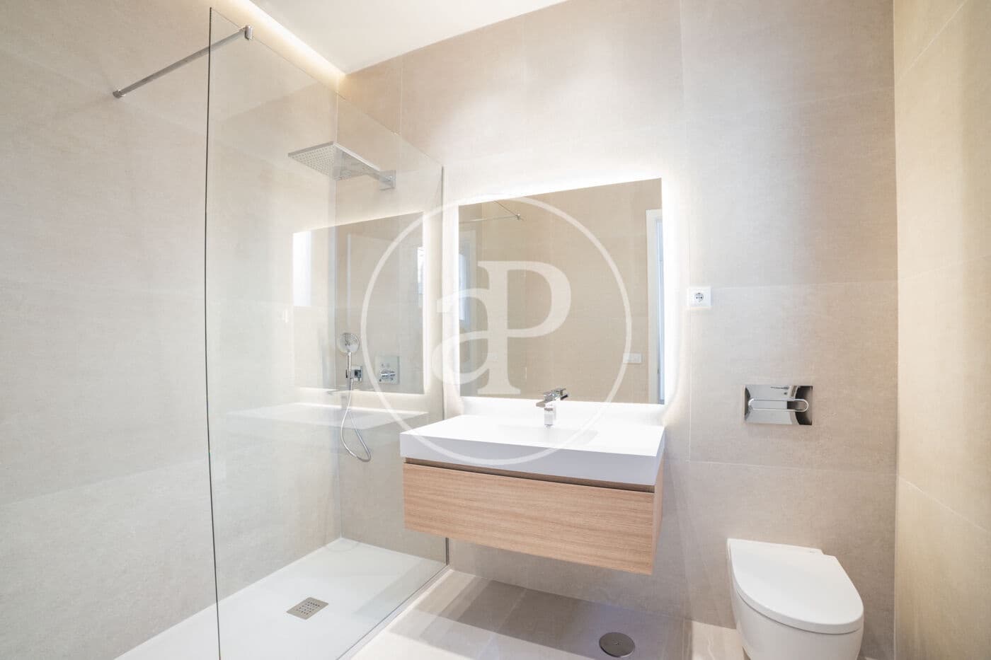 4 bedroom Apartment for sale in Madrid city - € 2,800,000 (Ref: 8222195)