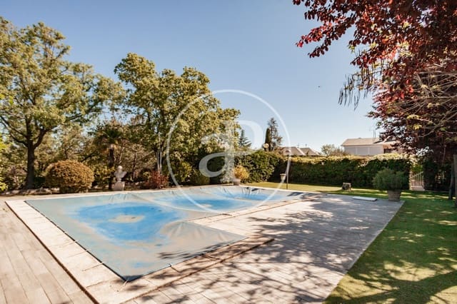 Teren niezagospodarowany na sprzedaż w Guadalix de la Sierra - 355 000 € (Ref: 8232881)