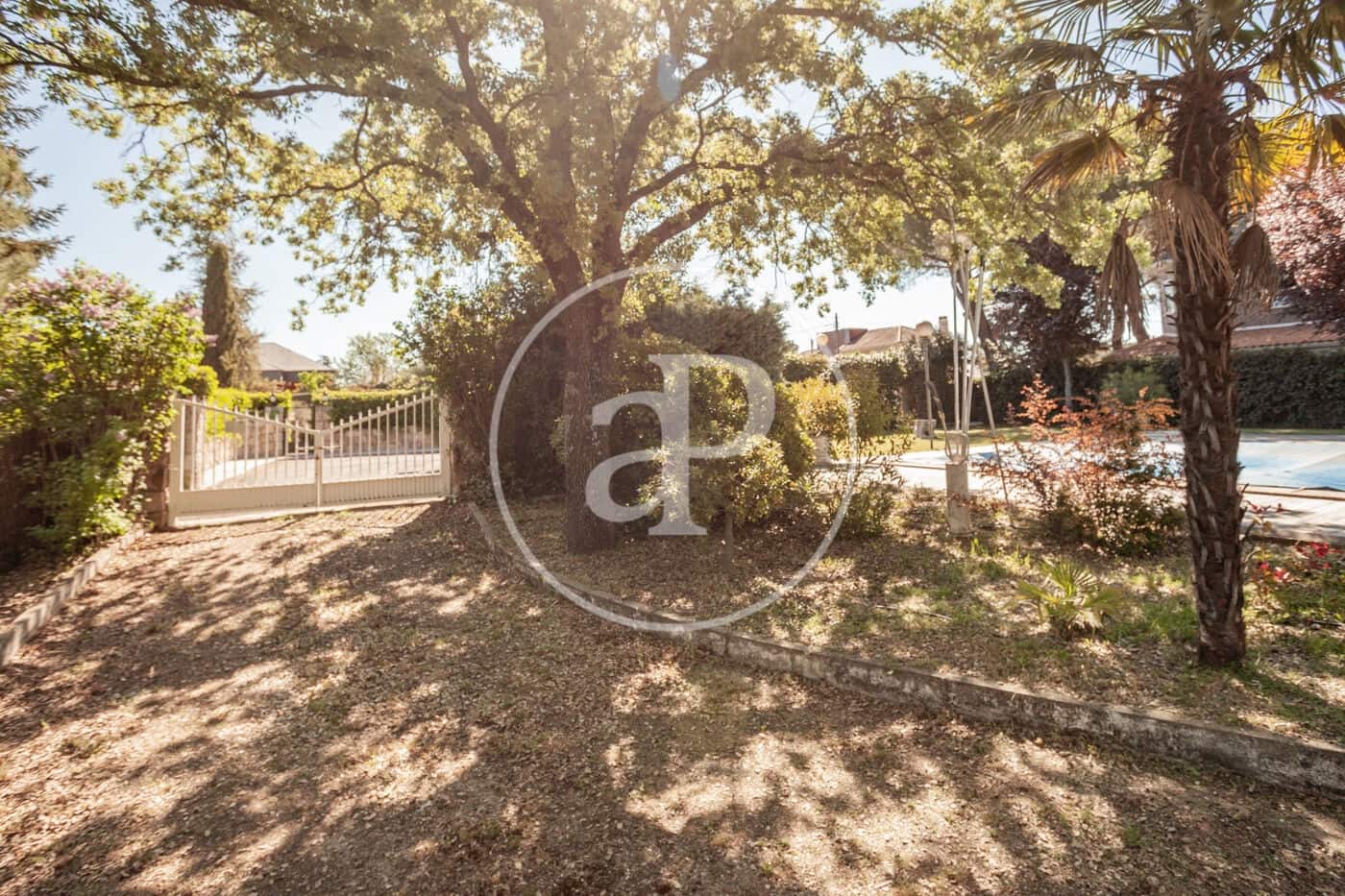 Grunde uden byggetilladelser til salg i Guadalix de la Sierra - € 355.000 (Ref: 8232881)