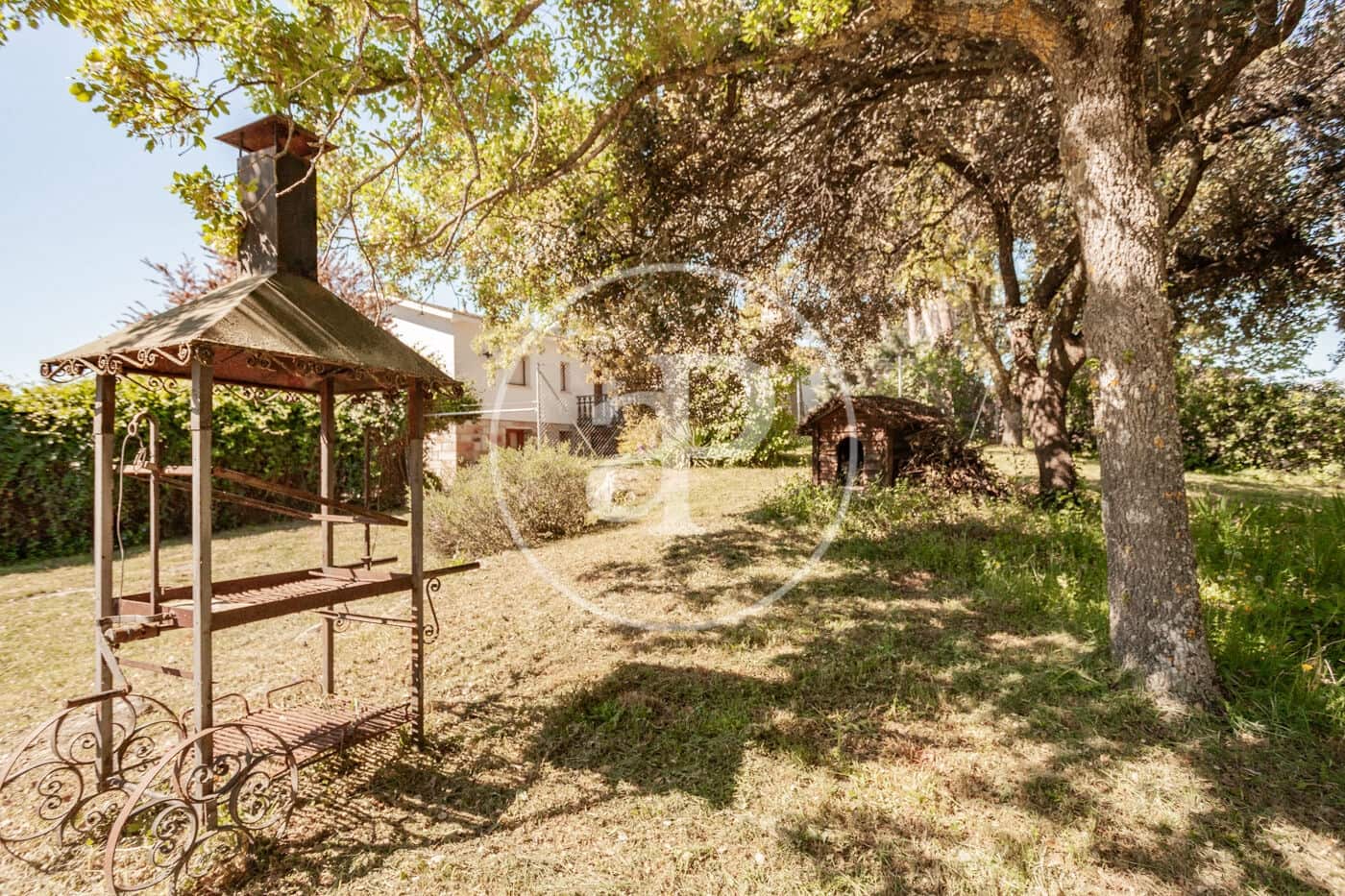 Grunde uden byggetilladelser til salg i Guadalix de la Sierra - € 355.000 (Ref: 8232881)