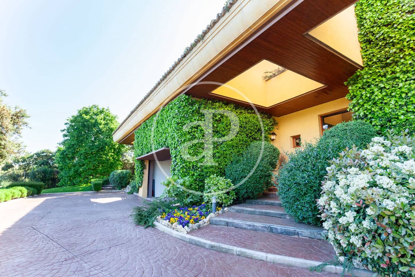 5 soveværelse Villa til salg i San Sebastian de los Reyes med swimmingpool - € 1.650.000 (Ref: 8253538)