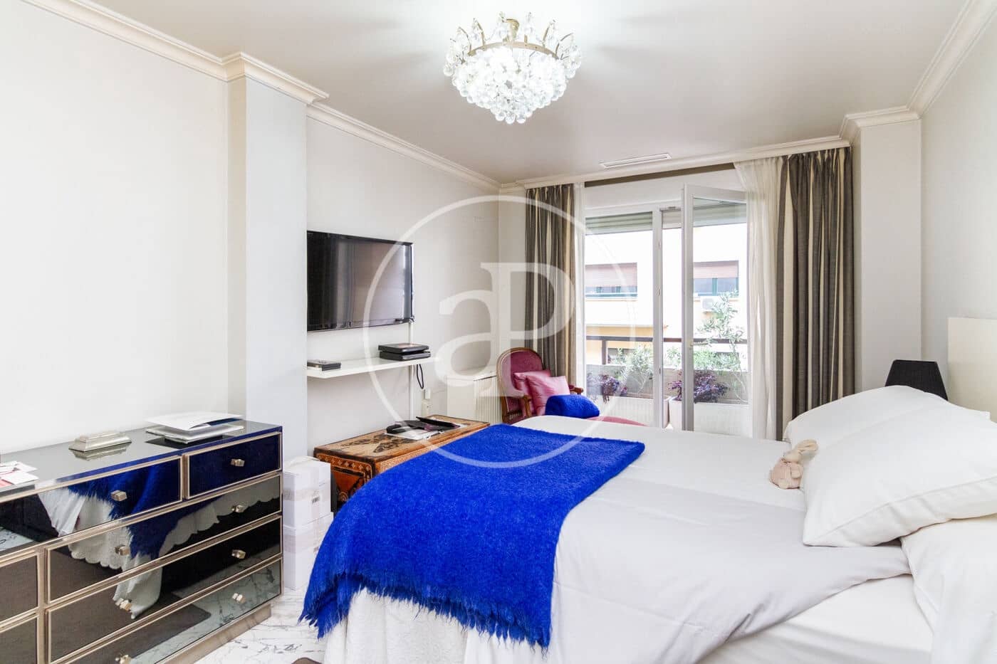 5 soveværelse Lejlighed til salg i Madrid by - € 3.195.000 (Ref: 8267656)