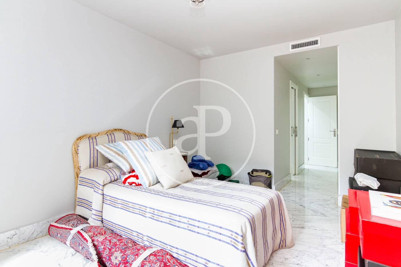 5 soveværelse Lejlighed til salg i Madrid by - € 3.195.000 (Ref: 8267656)