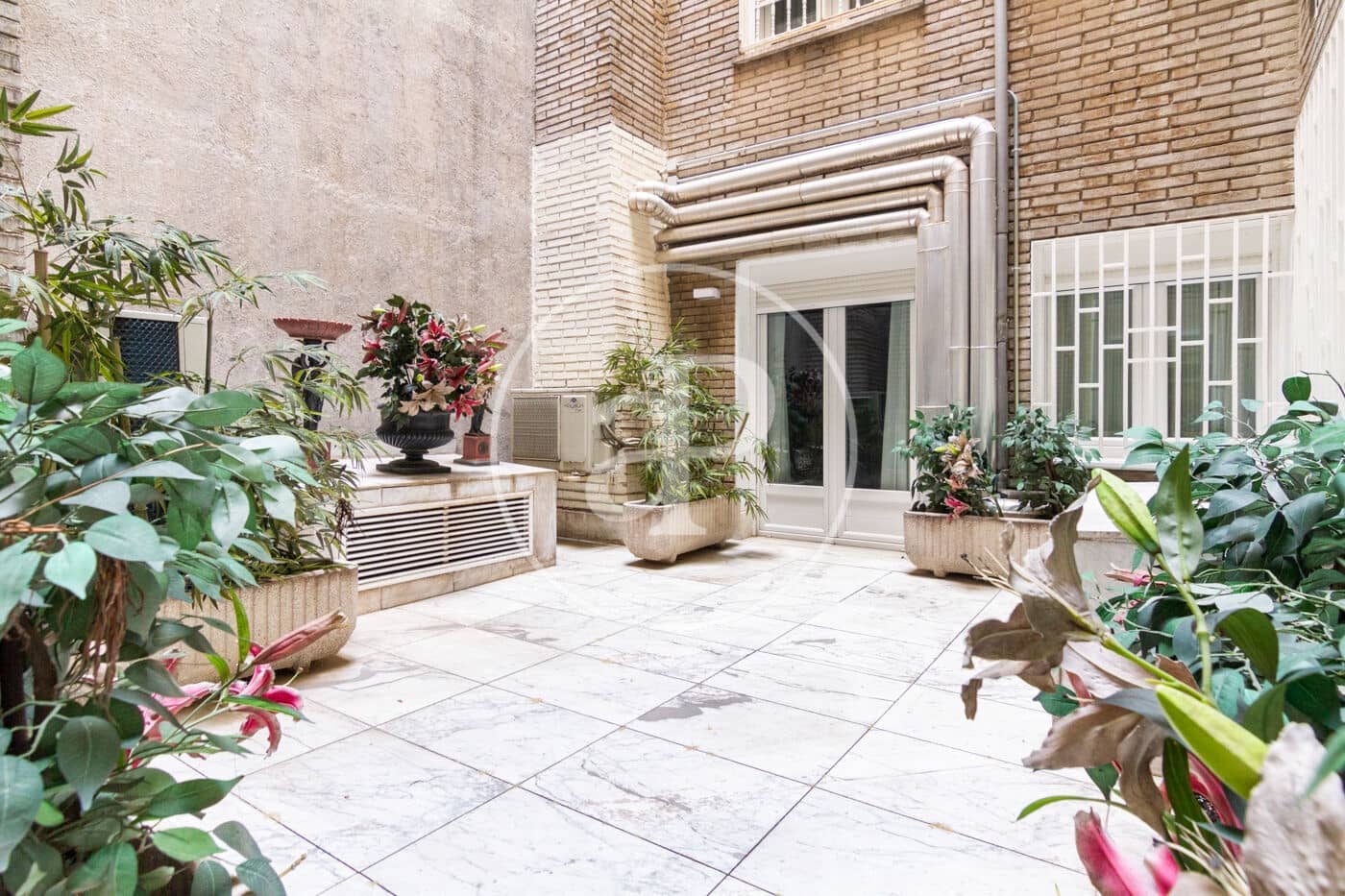 5 soveværelse Lejlighed til salg i Madrid by - € 3.195.000 (Ref: 8267656)