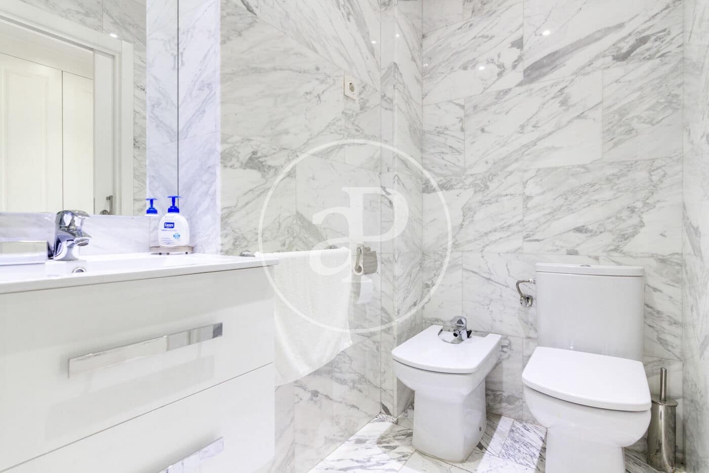 5 soveværelse Lejlighed til salg i Madrid by - € 3.195.000 (Ref: 8267656)