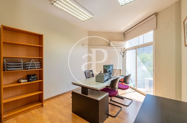 6 bedroom Apartment for sale in Castillejos, Madrid city - € 1,432,000 (Ref: 8332464)