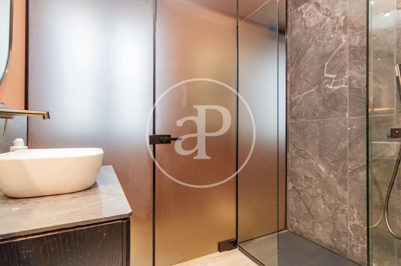 1 sovrum Lägenhet till salu i Madrid stad - 900 000 € (Ref: 8332478)