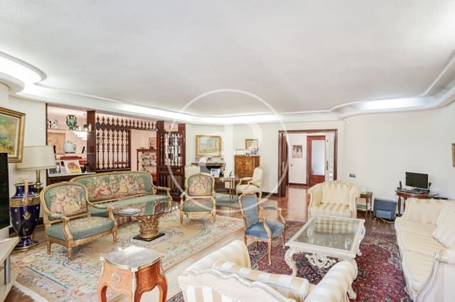 4 soveværelse Villa til salg i Nueva España, Madrid by - € 4.500.000 (Ref: 8343924)