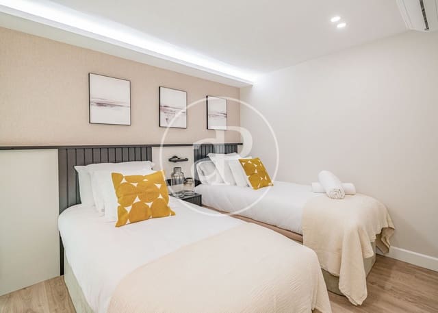 2 makuuhuone Huoneisto myytävänä paikassa Recoletos, Madrid kaupunki - 1 269 000 € (Ref: 8397597)