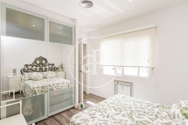 4 bedroom Apartment for sale in El Viso, Madrid city - € 1,350,000 (Ref: 8414060)