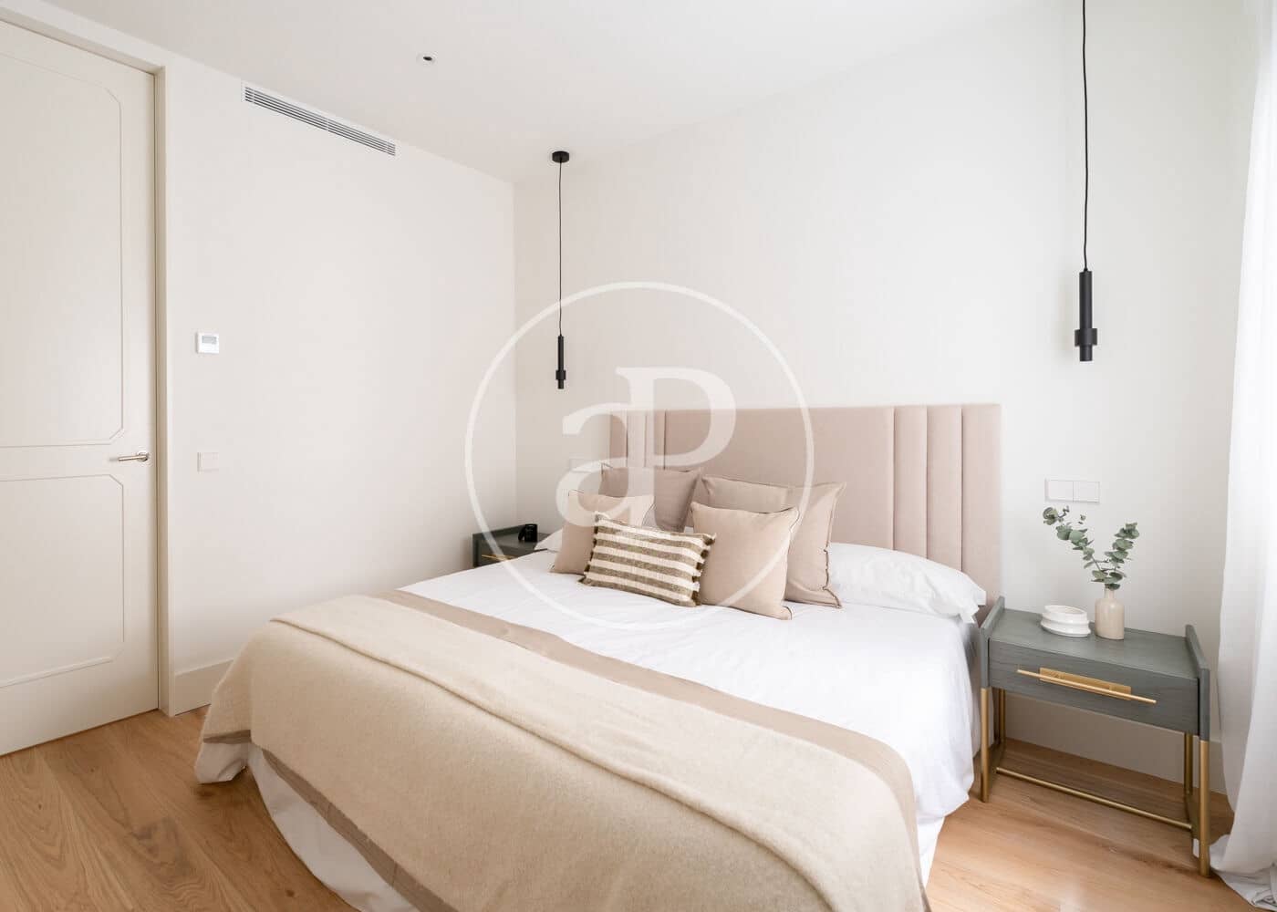 4 soveværelse Lejlighed til salg i Madrid by - € 4.850.000 (Ref: 8498312)