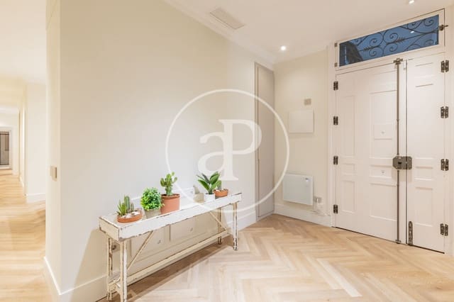 3 sovrum Lägenhet till salu i Justicia, Madrid stad - 1 650 000 € (Ref: 8512397)