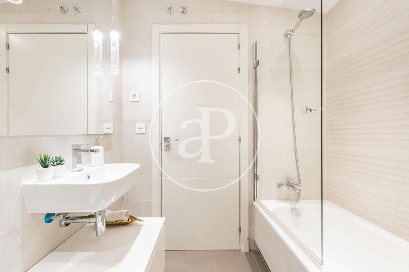 2 soveværelse Penthouse til salg i Madrid by - € 750.000 (Ref: 8524528)