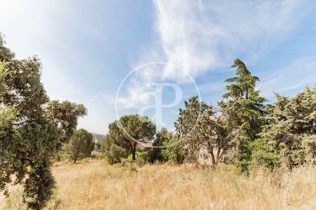 Undeveloped Land for sale in Torrelodones - € 550,000 (Ref: 8543083)
