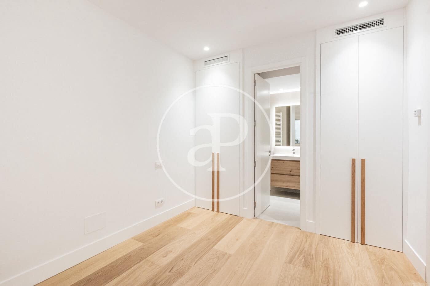 3 soverom Leilighet til salgs i Madrid by - € 2 590 000 (Ref: 8546437)