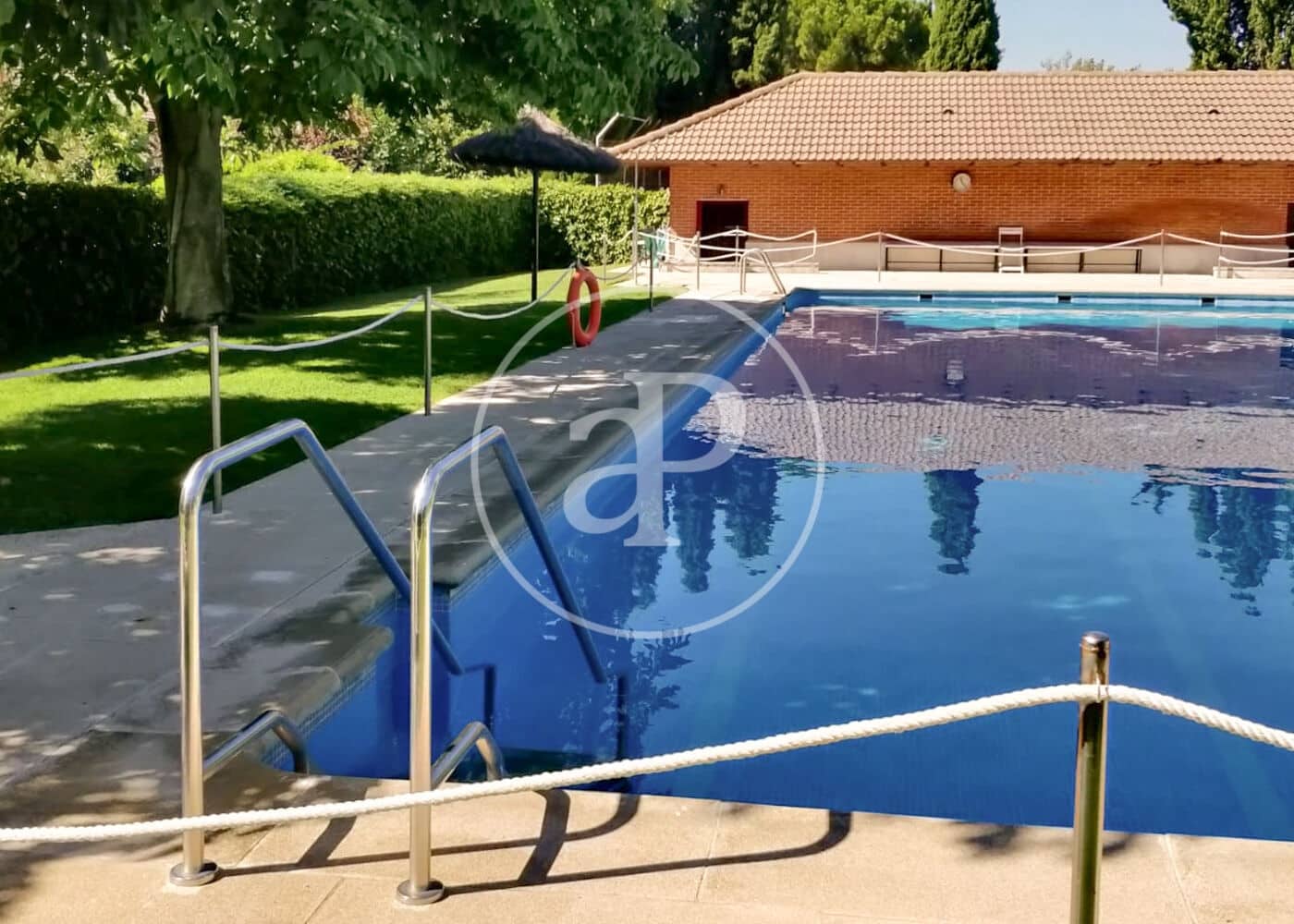 6 soveværelse Villa til salg i Madrid by med swimmingpool - € 1.225.000 (Ref: 8562958)