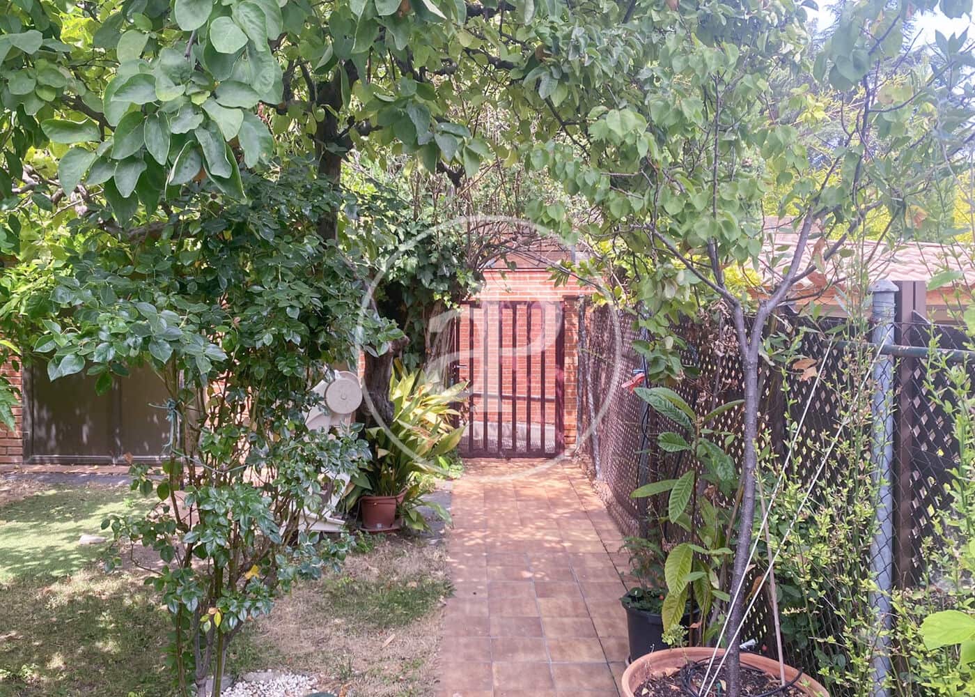 6 soveværelse Villa til salg i Madrid by med swimmingpool - € 1.225.000 (Ref: 8562958)