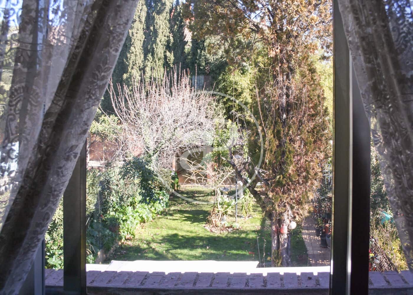 6 soveværelse Villa til salg i Madrid by med swimmingpool - € 1.225.000 (Ref: 8562958)