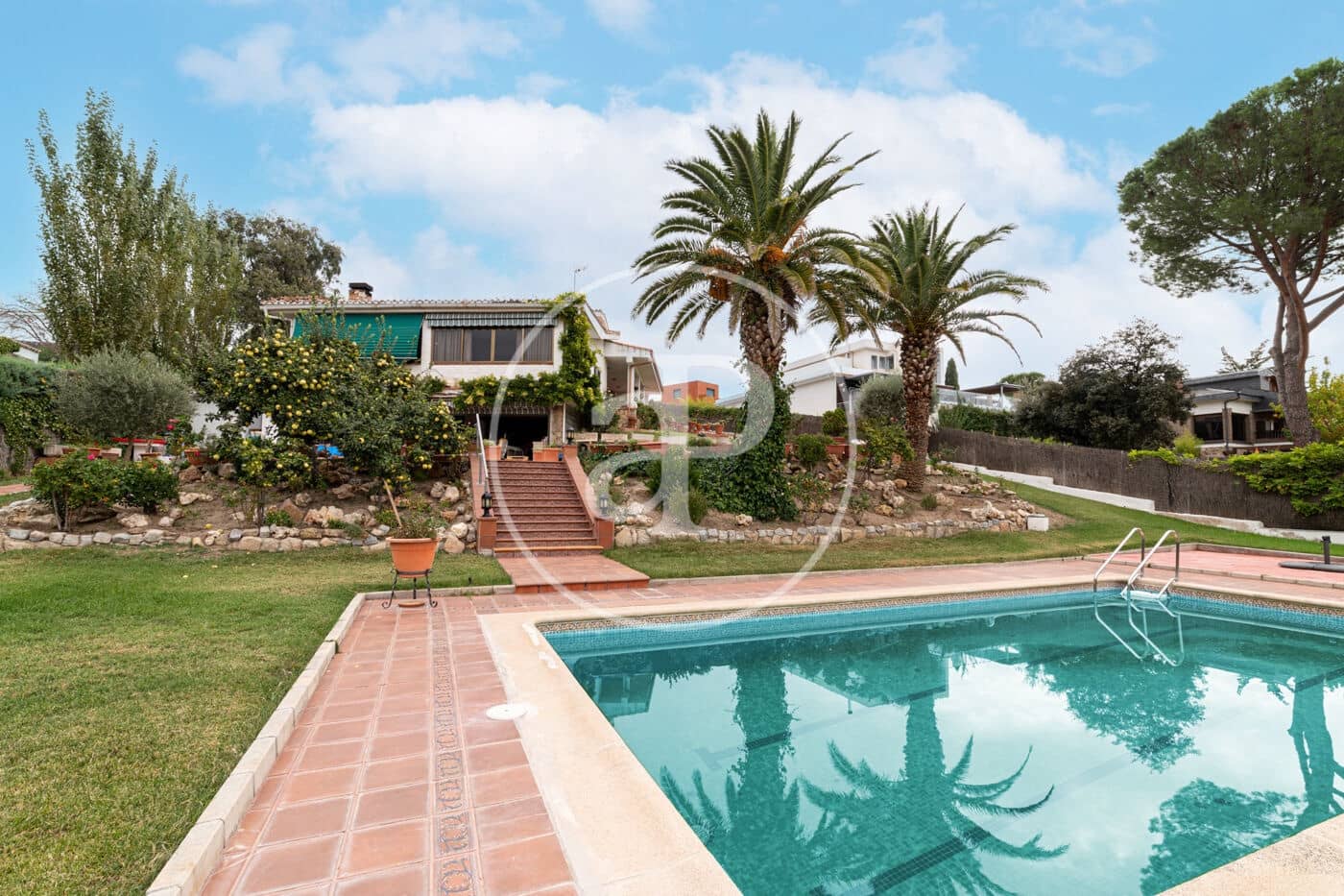 5 soveværelse Villa til salg i Algete med swimmingpool - € 1.100.000 (Ref: 8571328)