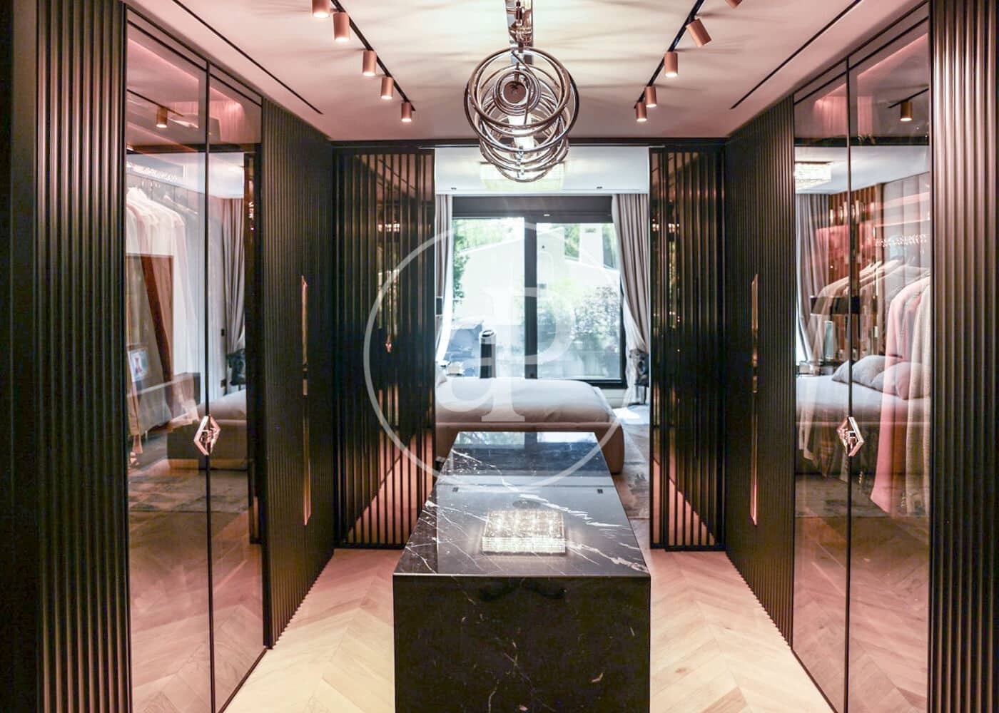 5 soveværelse Lejlighed til salg i Pozuelo de Alarcon med swimmingpool - € 3.500.000 (Ref: 8571764)