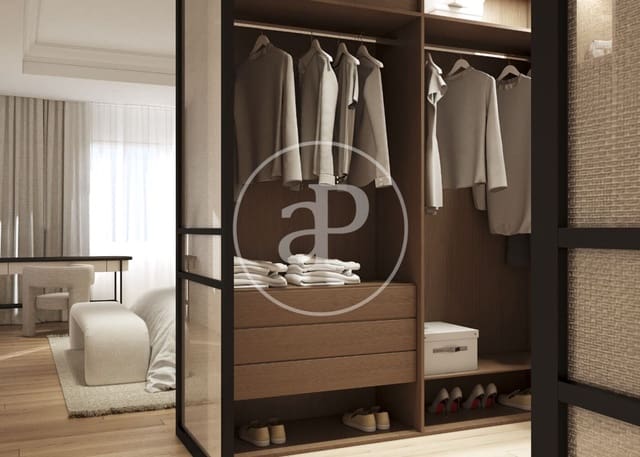 4 soveværelse Lejlighed til salg i Castellana, Madrid by - € 4.850.000 (Ref: 8598783)