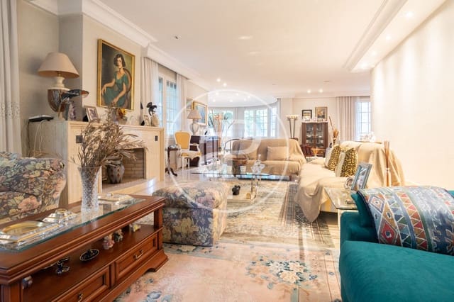 7 bedroom Villa for sale in Fuentelareina, Madrid city with pool - € 5,100,000 (Ref: 8607153)