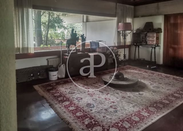 8 soveværelse Villa til salg i Fuente del Fresno, San Sebastián de los Reyes med swimmingpool - € 2.450.000 (Ref: 8609343)